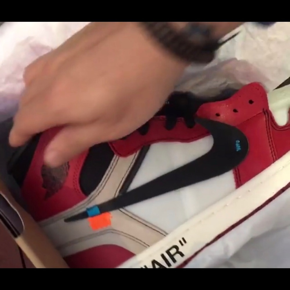 Off white - Picture 4 of 8